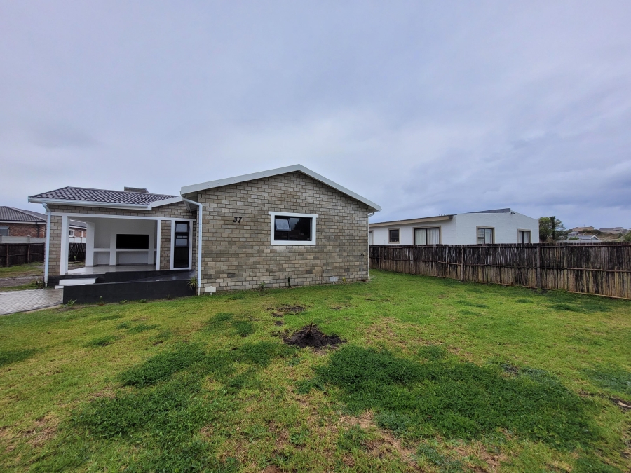 3 Bedroom Property for Sale in Aston Bay Eastern Cape